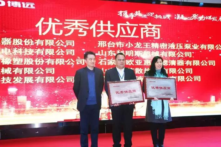 中农博远玉米,中农博远茎穗兼收