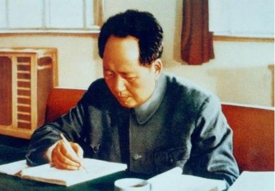 1950年高层贪官建小二楼,惹毛主席震怒,毛主席:拉出去枪毙