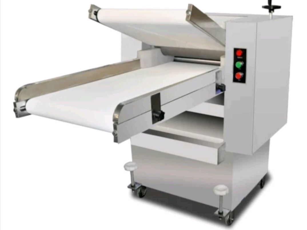 手把手教你擀饺子面皮,饺子店手工饺子皮视频教程