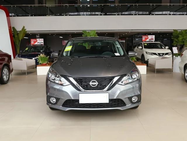 轩逸和卡罗拉整体质量对比,轩逸与卡罗拉整体讲哪个更好一点