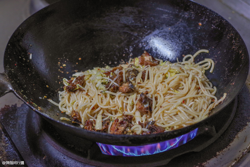 江西山谷里的清明上河图,清明上河图浓缩版婺源篁岭景区