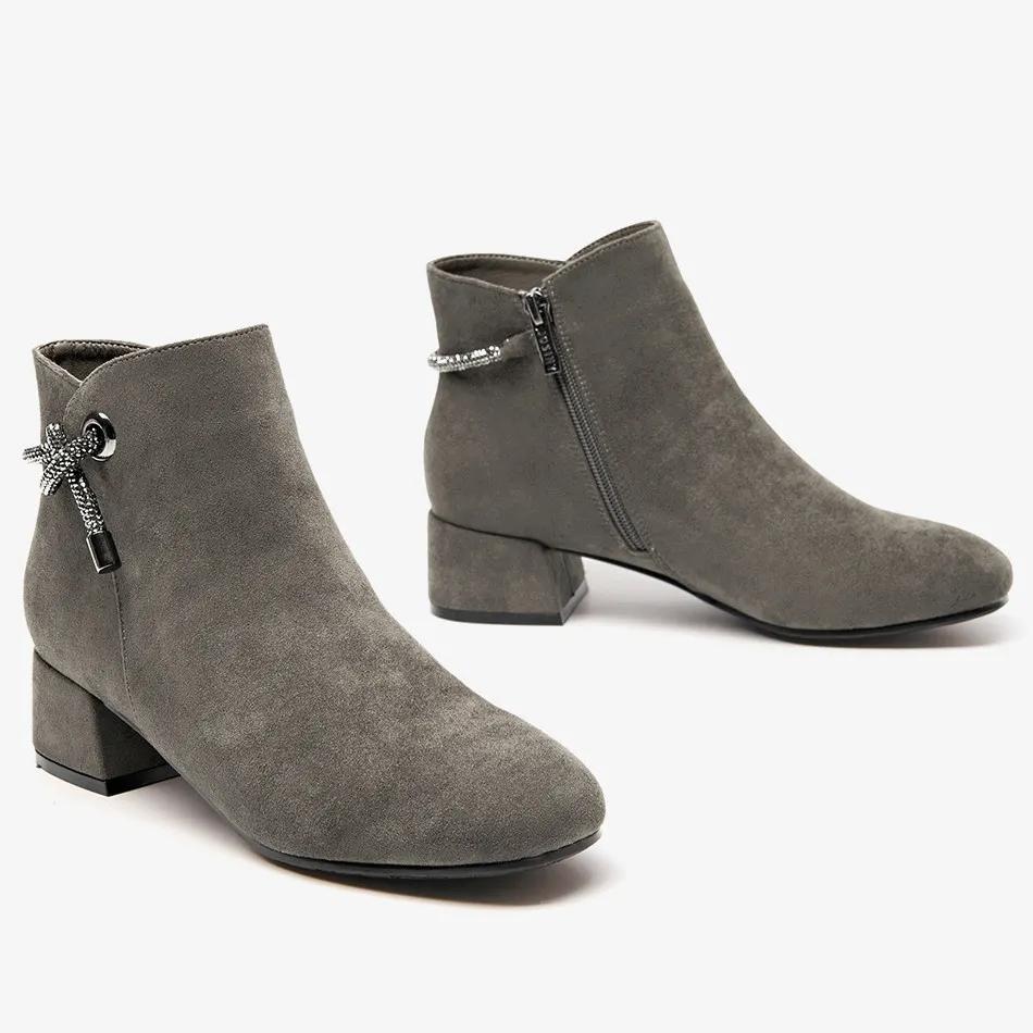 阿迪运动鞋99,唯品会运动鞋一折秒杀