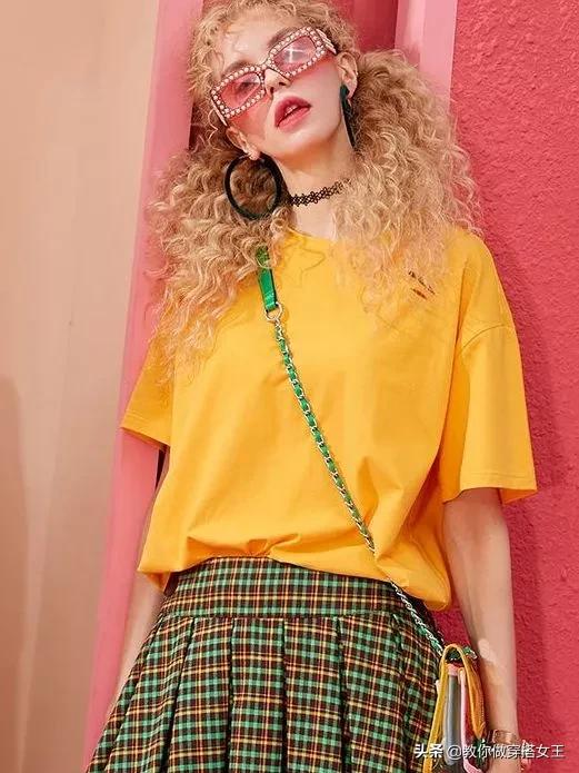 简单的t恤怎么搭配男,时尚t恤洋气穿搭