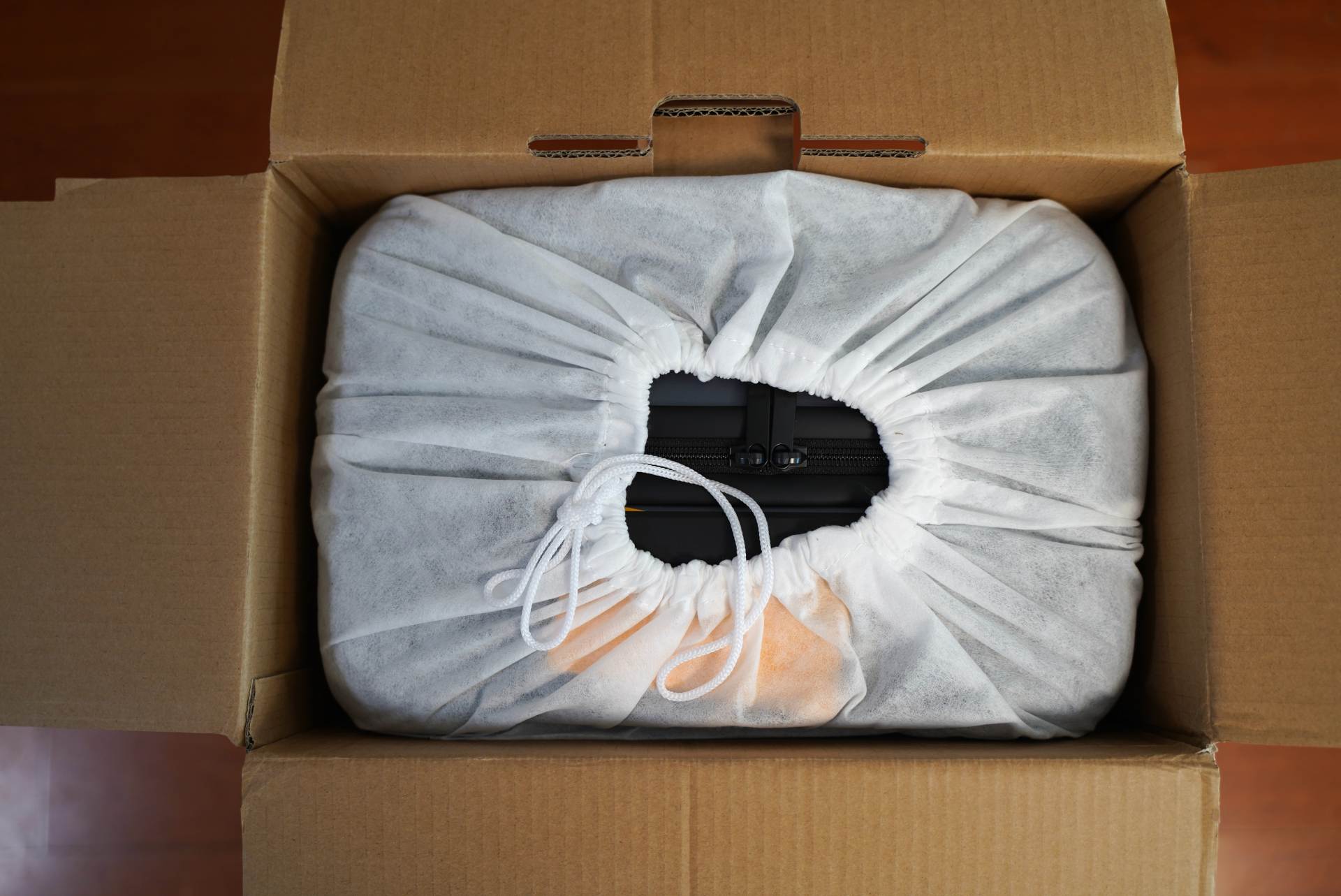 地平线8号登机箱值不值得买,地平线8号行李箱测评全部视频