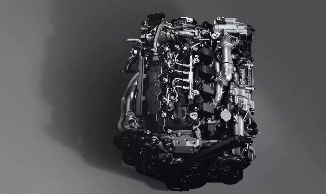 压燃版马自达3,马自达3压燃版为啥比阿特兹贵