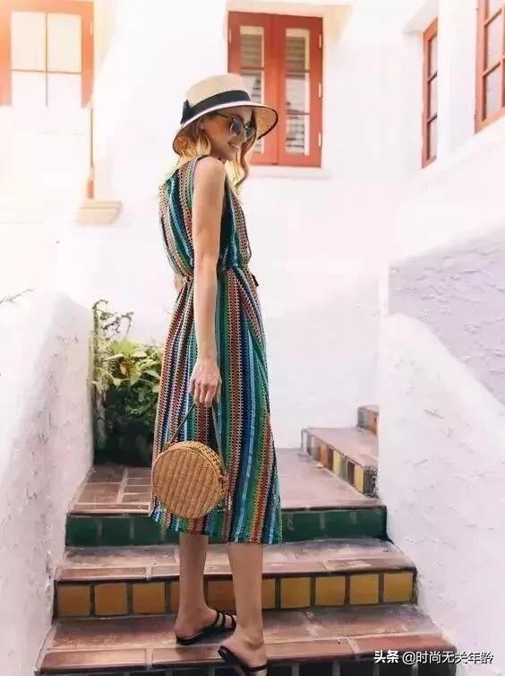 夏季百搭草编包,夏天的包界大咖草编包包