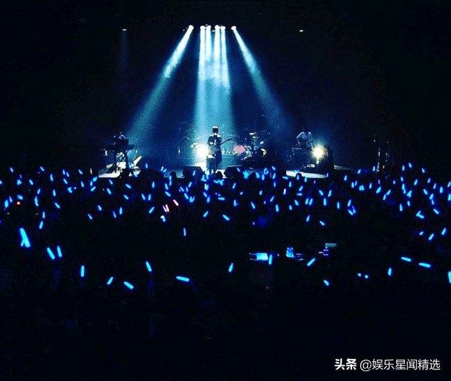 山口百惠与三浦友和同参加节目,三浦佑太郎2019年演唱会视频