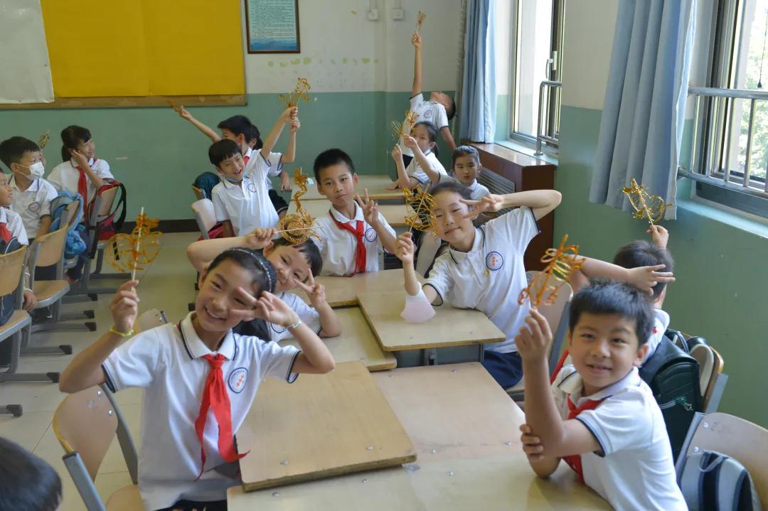 传承红色基因争当时代好少年征文,传承中华传统美德争当好少年习作