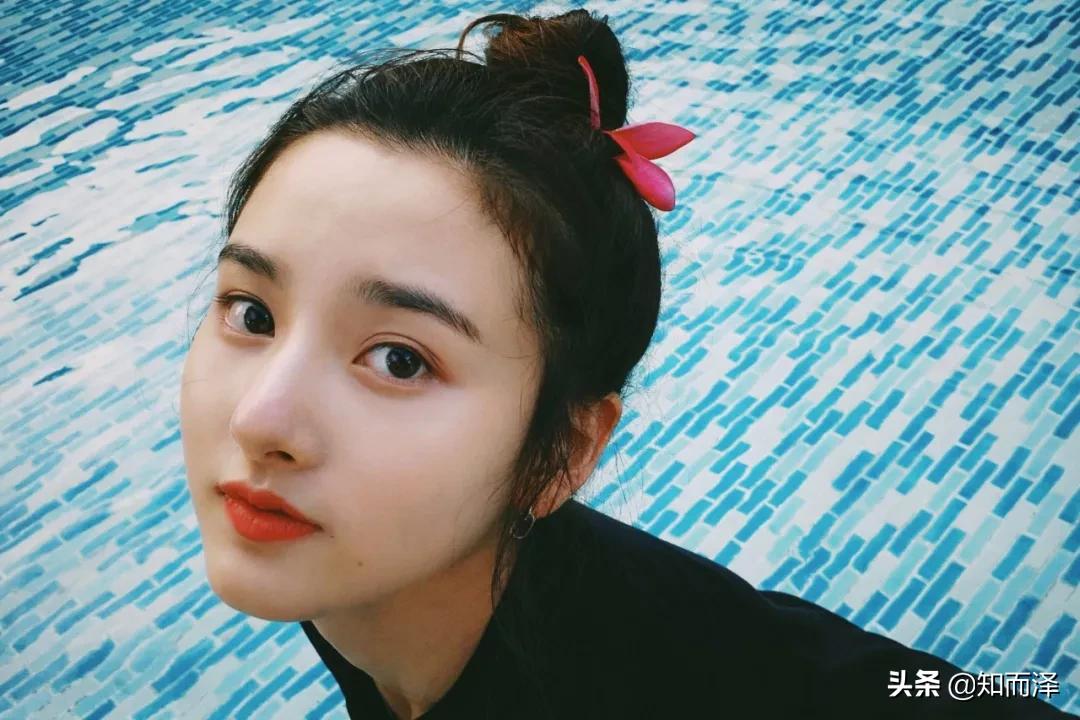 夏天了还不做一个美美哒发型吗,夏天懒得扎头发但又很热怎么办