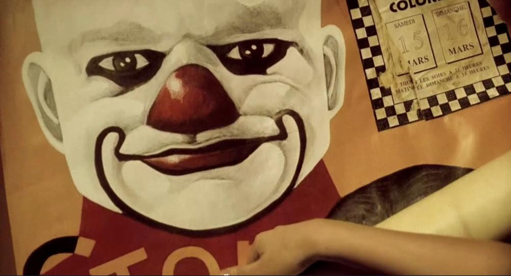 一部人吃人的荒诞喜剧，进了法国孙二娘的黑店，吃与被吃你没得选