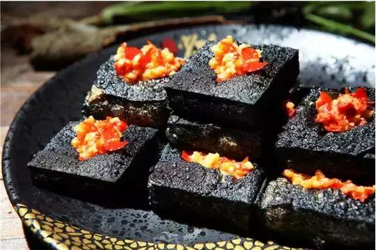 闻着臭吃着奇香~超好吃的臭豆腐制作配方都在这里、值得收藏