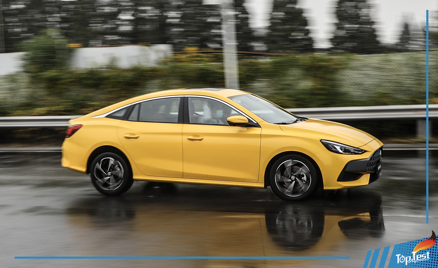 全新mg5试驾,上汽名爵轿跑mg5