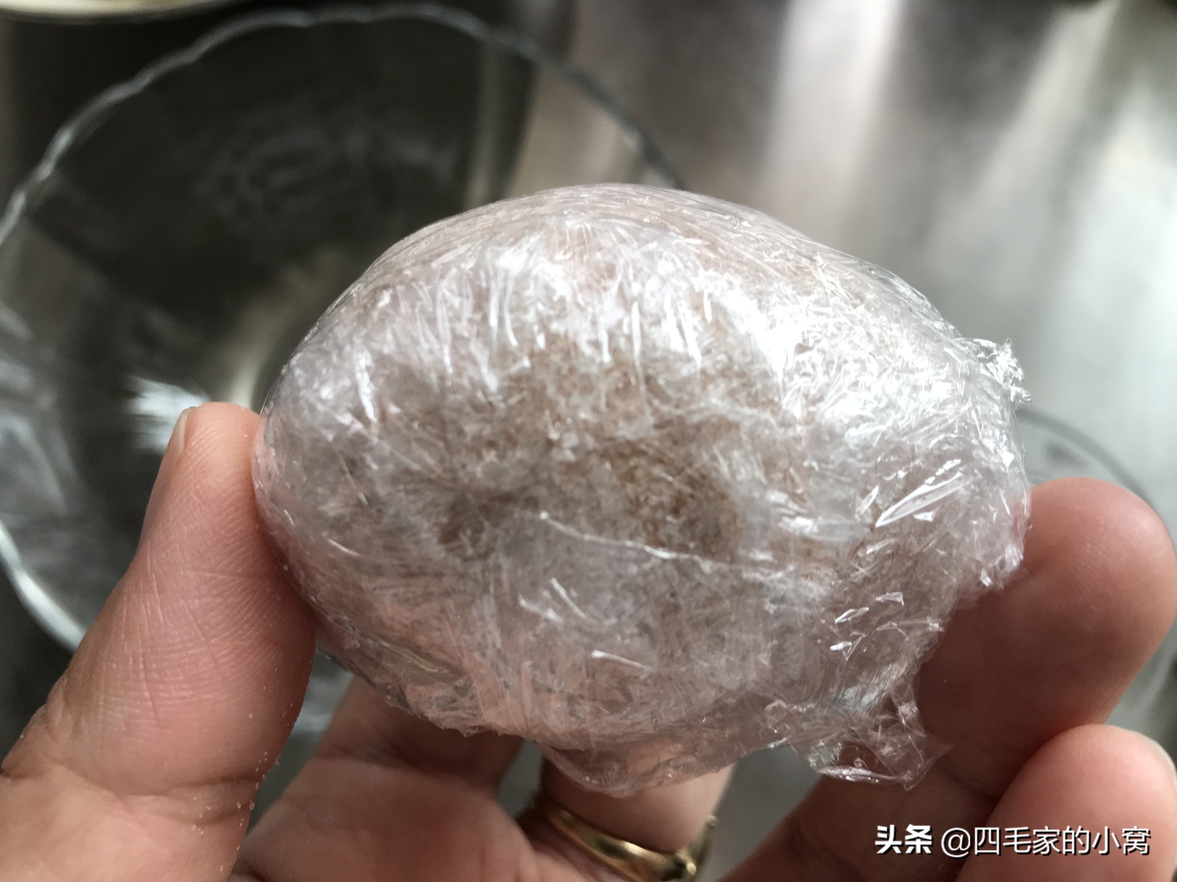 如何腌咸鸡蛋既不咸又有黄油,如何腌咸鸡蛋出黄油