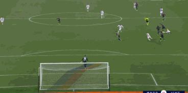 2-1！欧冠7冠王创28年纪录！伊布错失里程碑，C罗又笑了