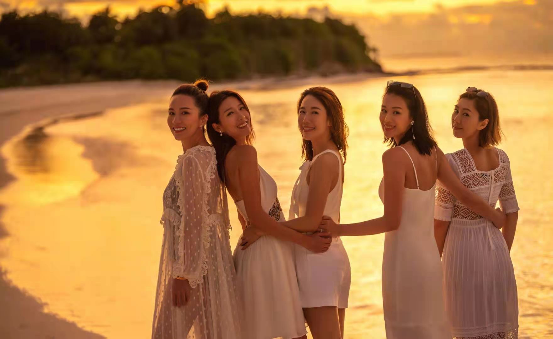 胡定欣沈柏淳,胡定欣有几个男朋友