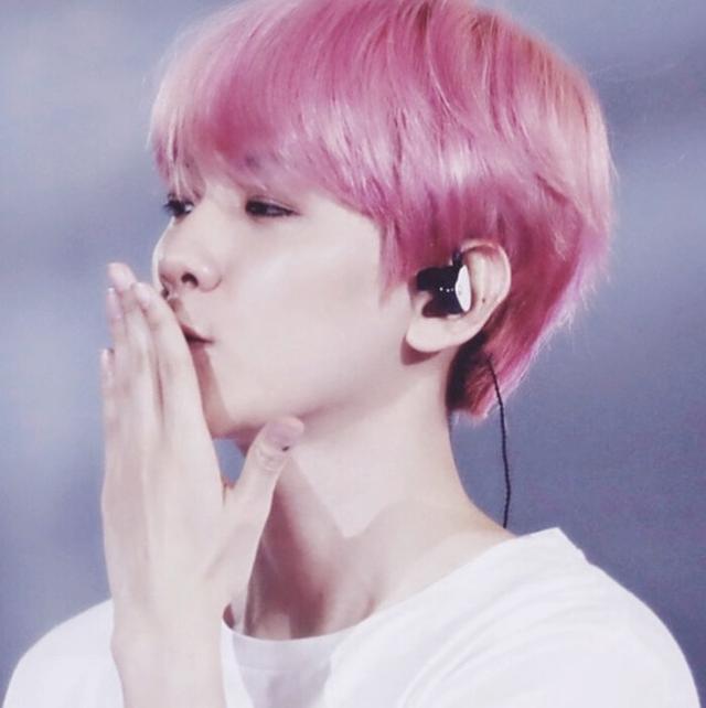 娱乐圈男明星最美的几双手,快来看看有没有你们的爱豆