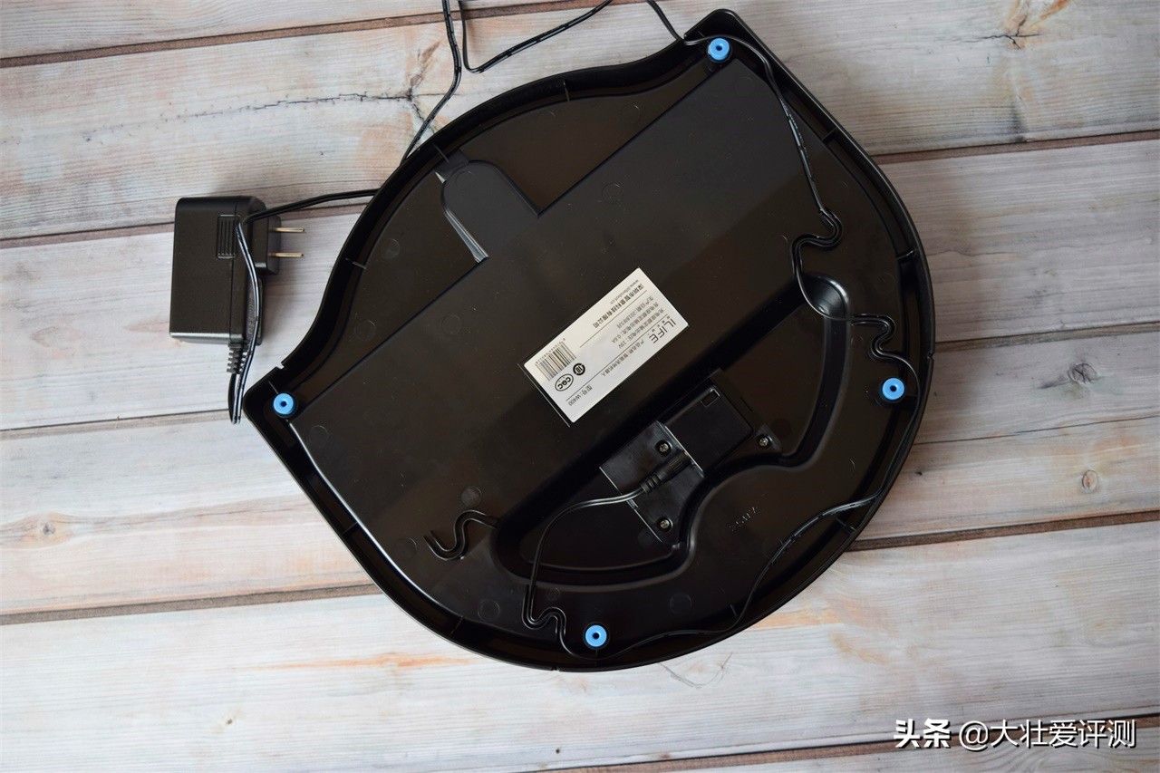 智米全自动洗地机器人测评,ilifew400洗地机器人