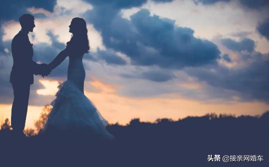 2021婚礼布置现场唯美简约大气,简约大气婚礼现场布置效果图