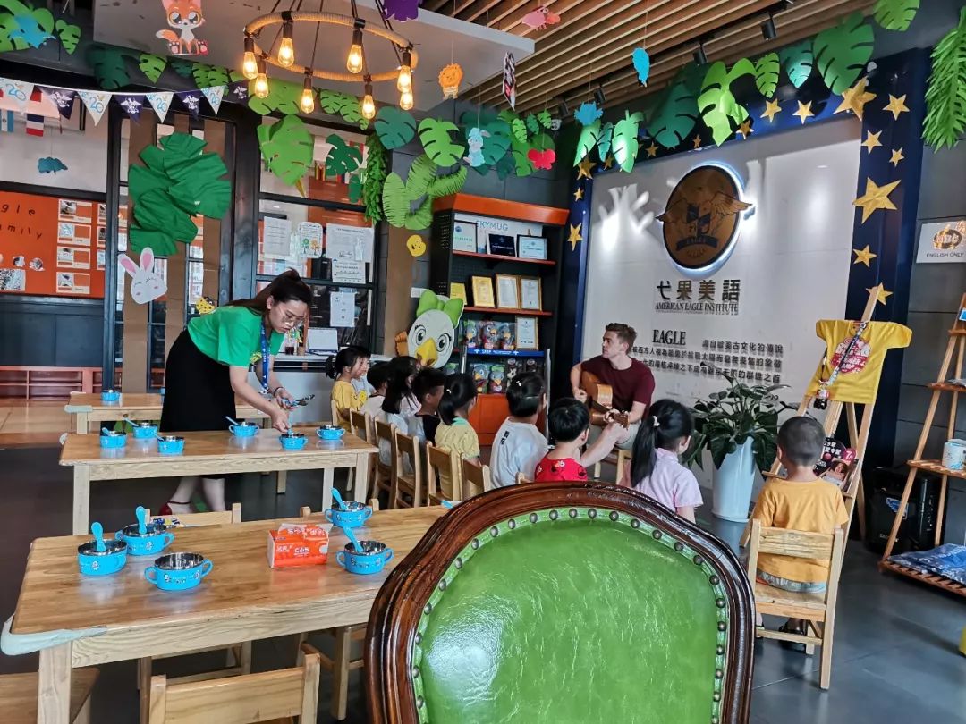 测评丨住西门的家长看这边！优品道广场附近英语机构，团长帮你了解了一下