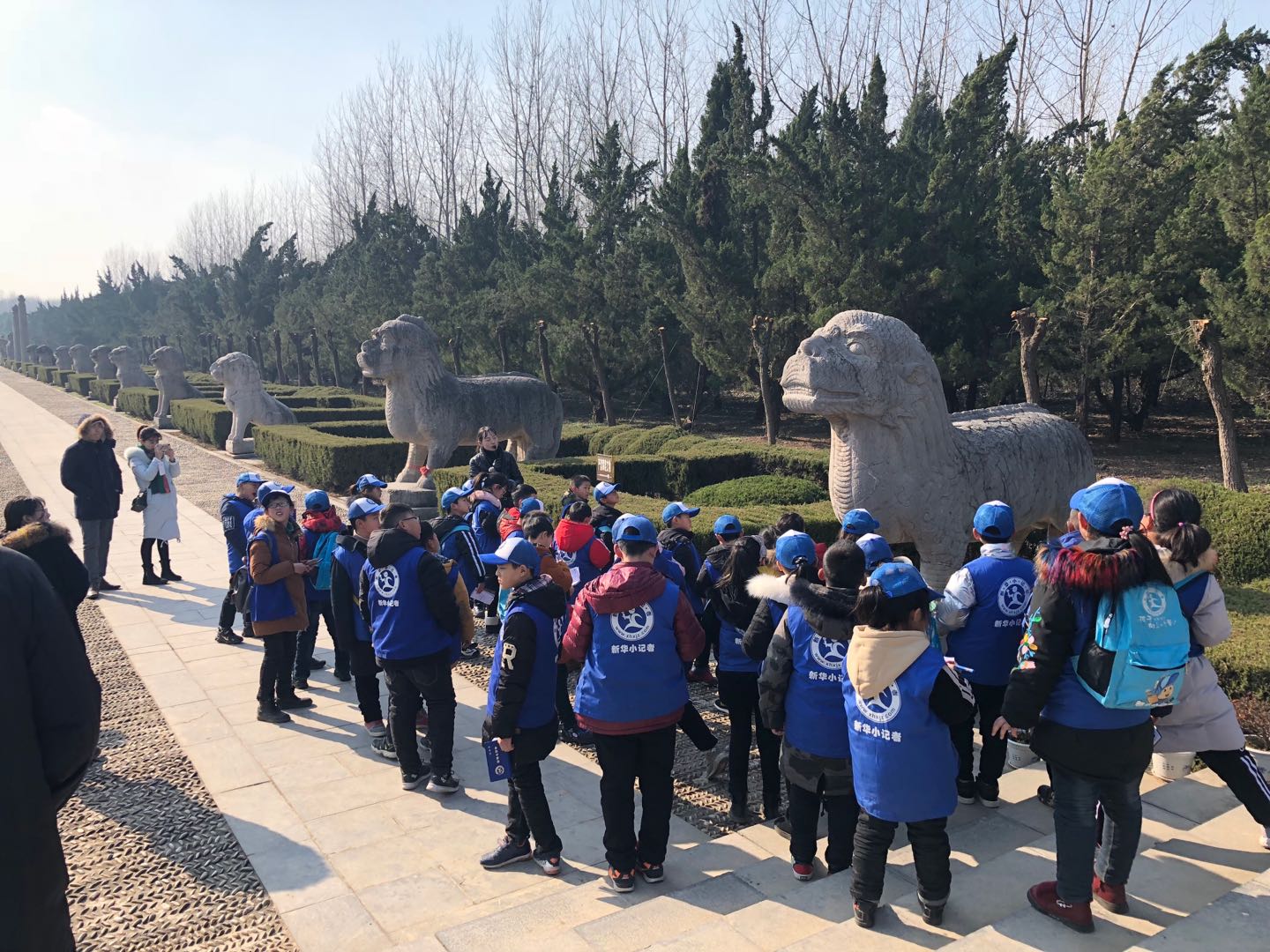 滁州小记者,新华小记者走进郑州