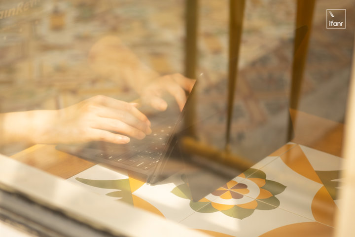 surfaceprox平板电脑怎么样,surfaceprox键盘手势使用评测