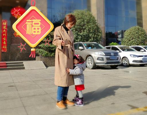 快乐星球的童星现在还在演艺圈吗,快乐星球中女童星长大后的照片