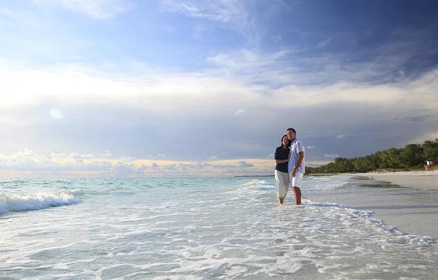 男人对你用心的暗示,男人一旦对你动情会有哪几种表现