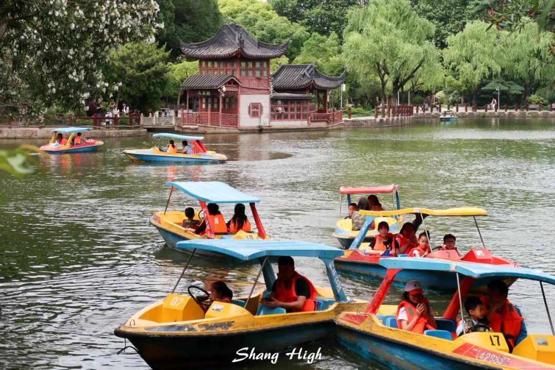 和平公园动物岛还有吗,和平公园可以喂动物吗