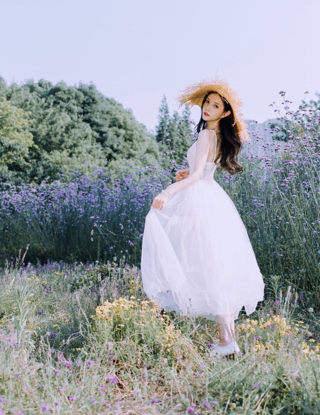 花海拍摄技巧儿童,花海拍照技术的技巧和方法