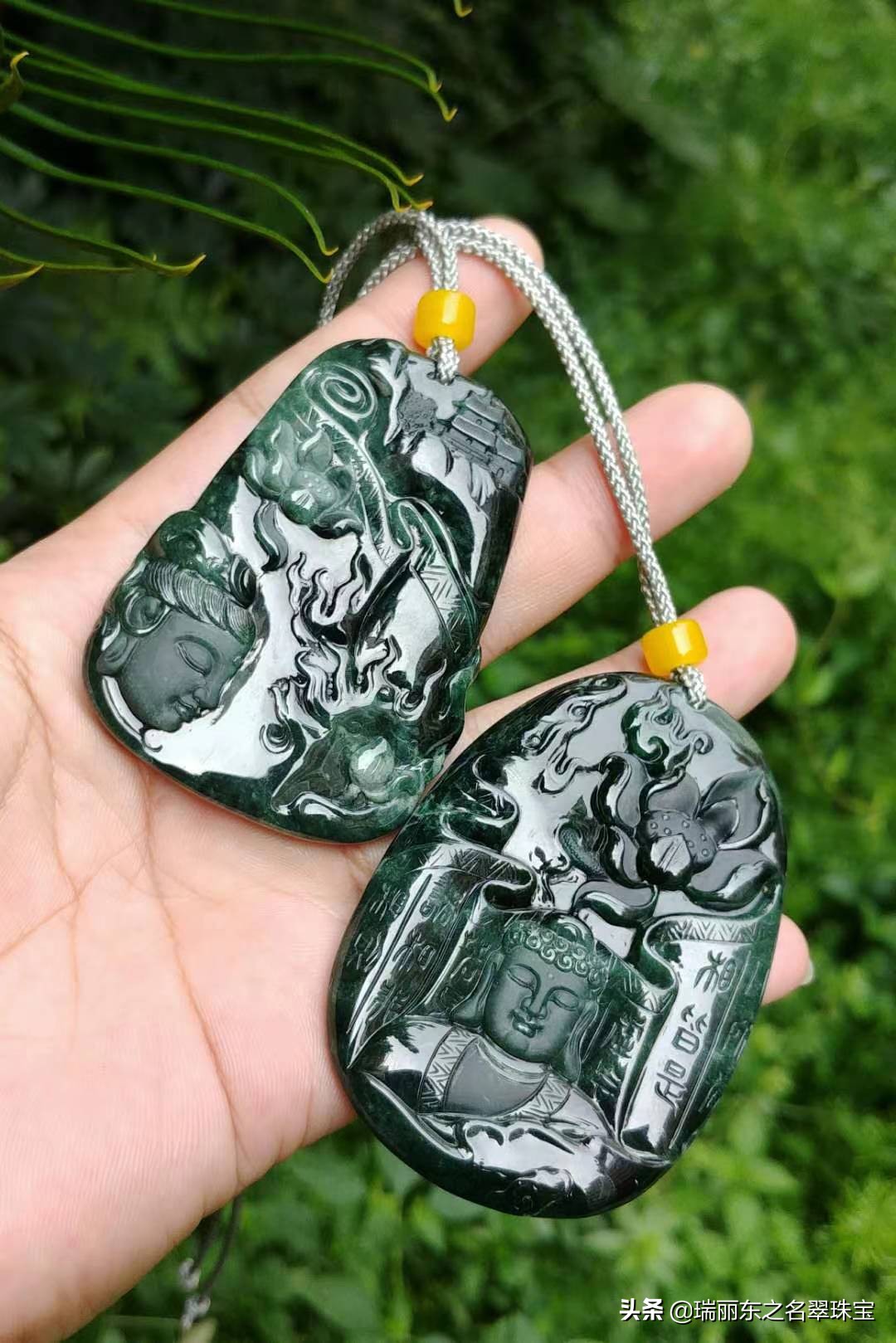 墨翠佛教题材玉雕,翡翠玉雕卧佛