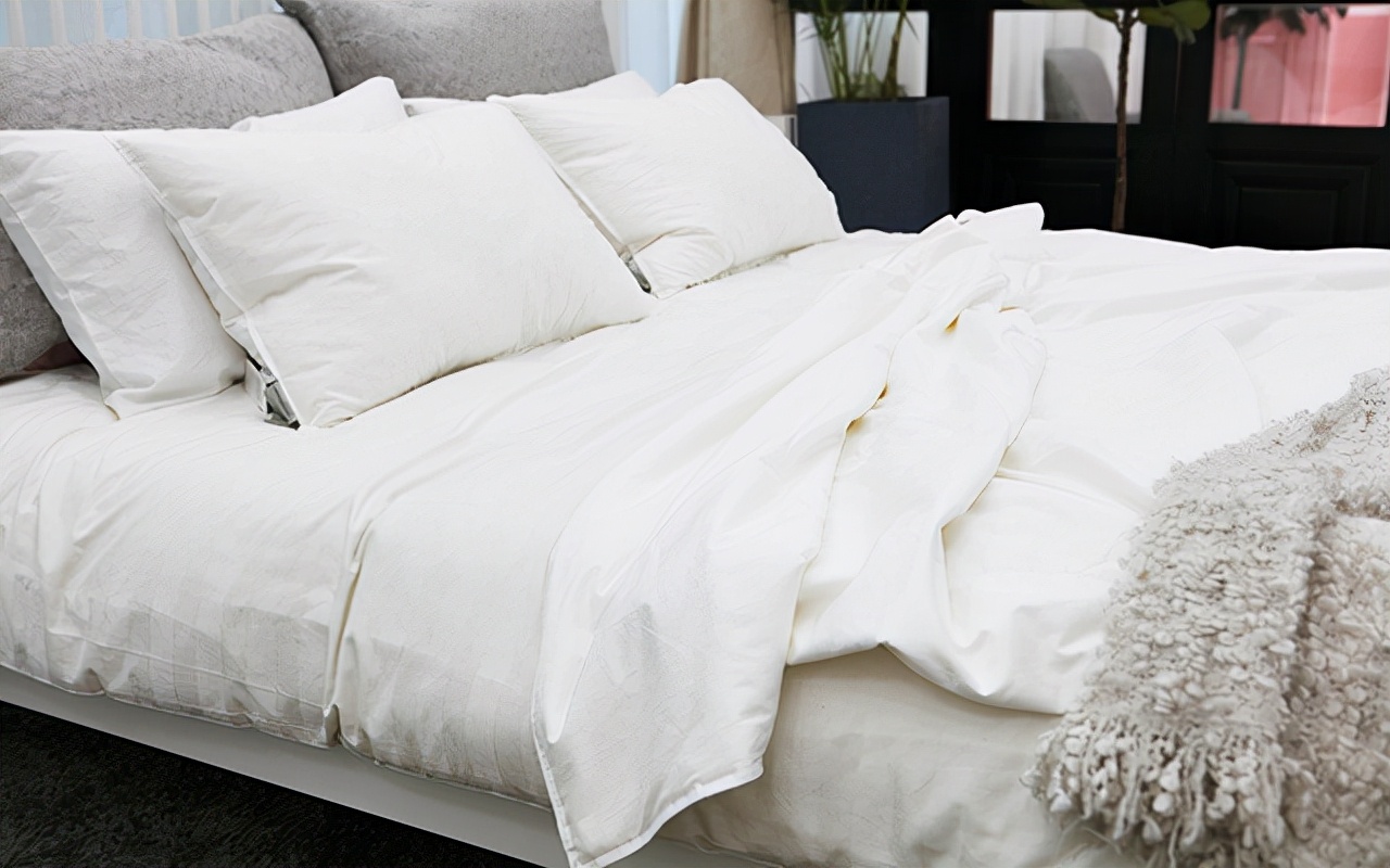 家纺被子怎么洗最好,家纺怎么洗防止褪色