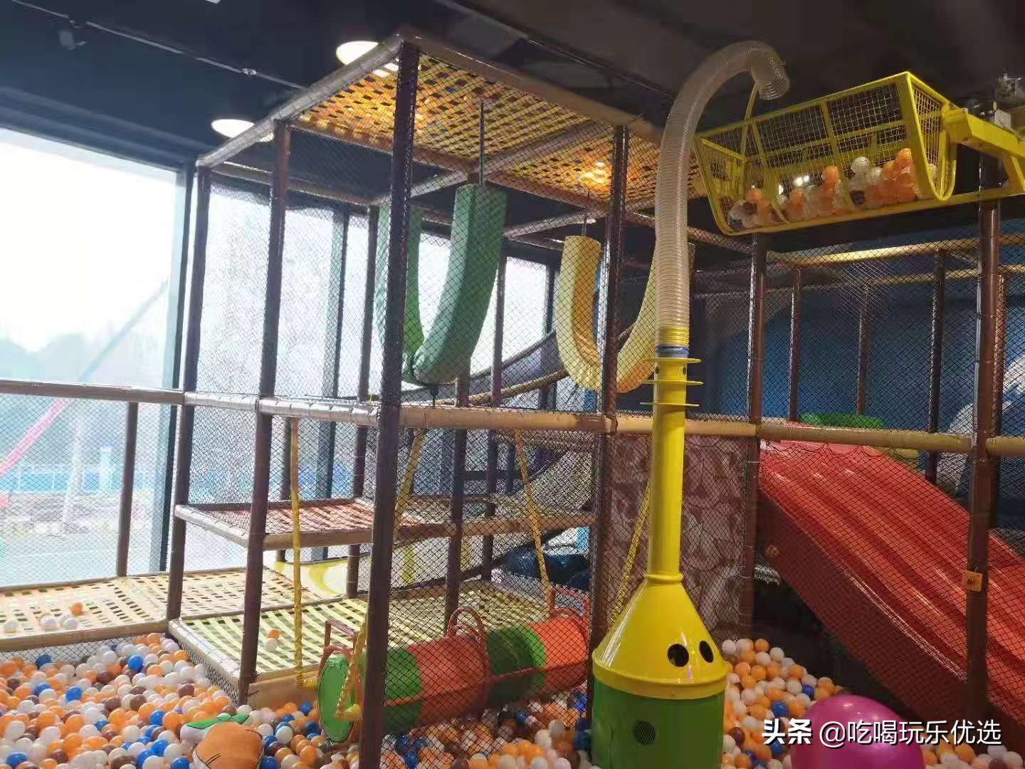 海洋球乐园游乐场滑滑梯,武汉淘气堡乐园