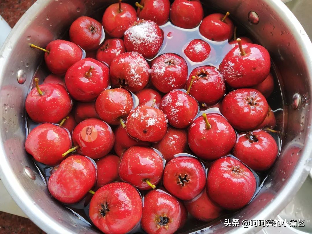 酸甜开胃的果丹皮快点学起来,吃卷果丹皮童年小零食