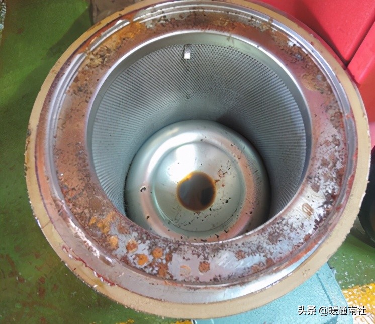 双螺杆空压机原理及结构图,双螺杆式螺杆空压机常见问题