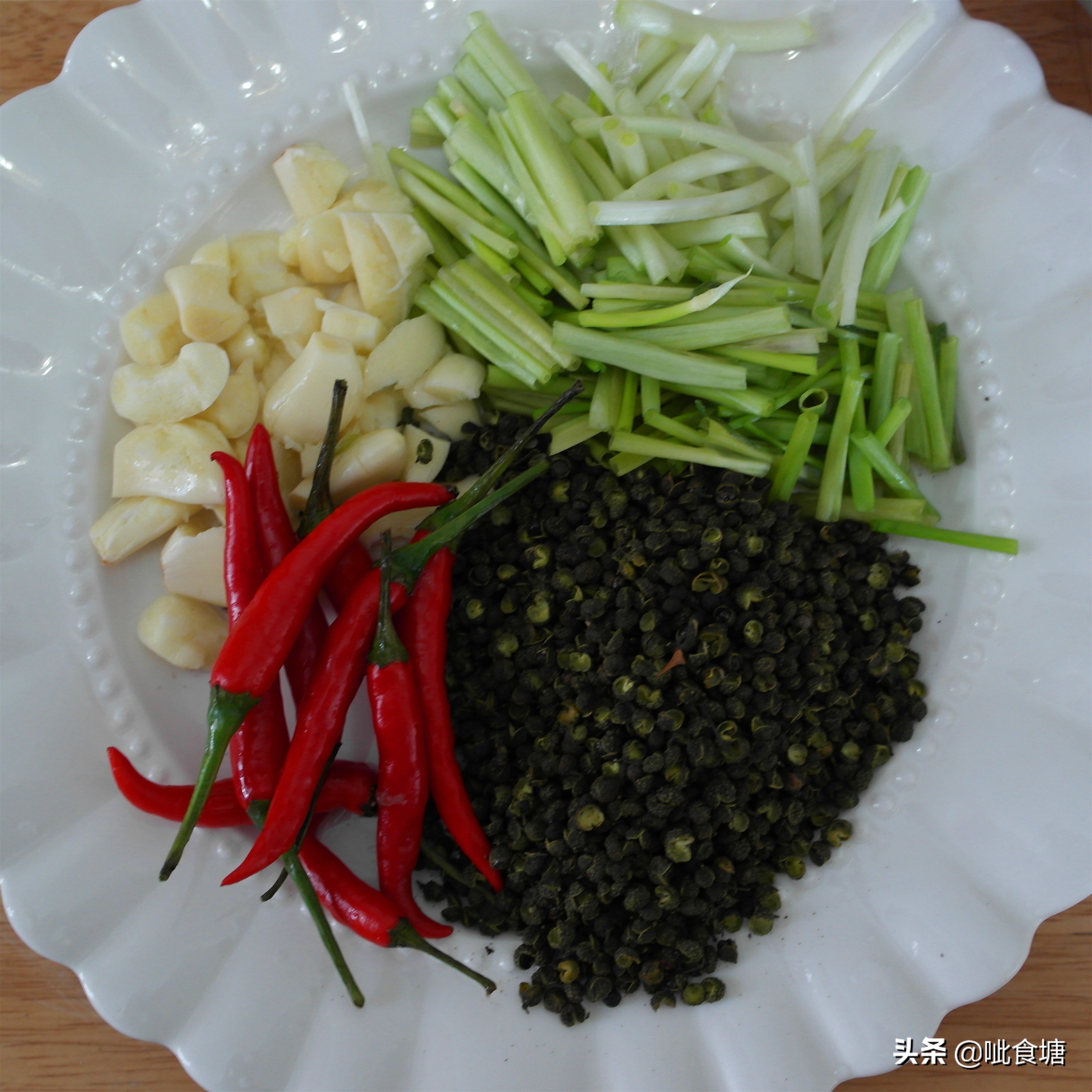 黑鱼最好吃的做法家常,黑鱼怎么做才不会又腥又臭呢