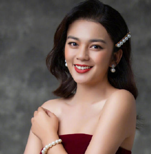 谈莉娜谈撞衫后续,谈莉娜撞衫肖战