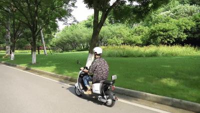 雅迪冠能dm2深度测评速度,雅迪冠能dm6一样的车型