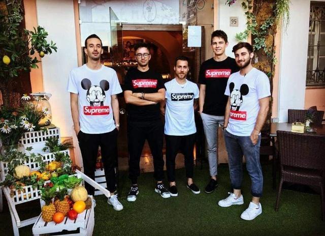 不满足于手机成*弹炸**，三星还要为意大利黑帮捐*弹子**