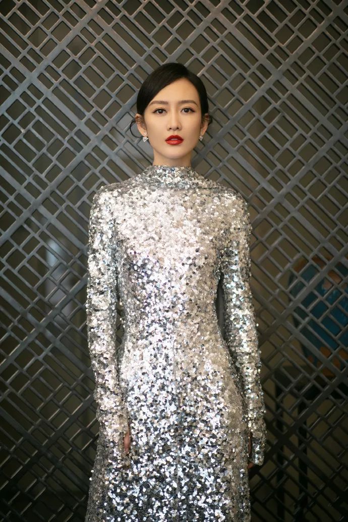 王鸥惊艳瞬间,王鸥出场惊呆全场视频