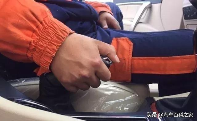 手刹拉线太长了有什么方法,手刹拉线正确使用方法