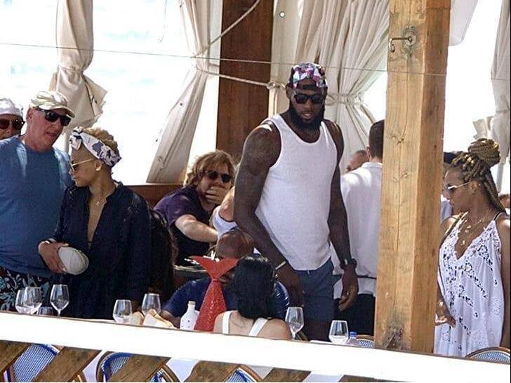 很羡慕NBA打球?你不知道他们烦恼!詹皇脚趾变形,有人甚至断腿