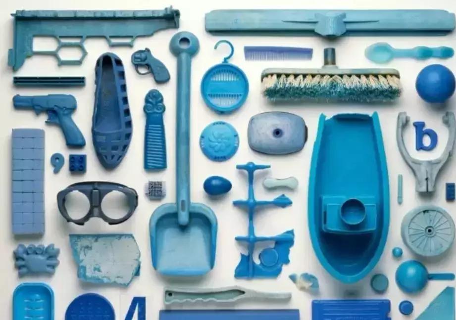 人类到底吃了多少塑料鱼?“深海勇士号”首次曝光海底巨型垃圾场