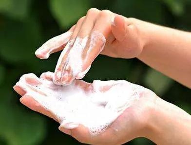 敏感肌修复用的洗面奶,日本珂润curel润浸保湿泡沫洗面奶