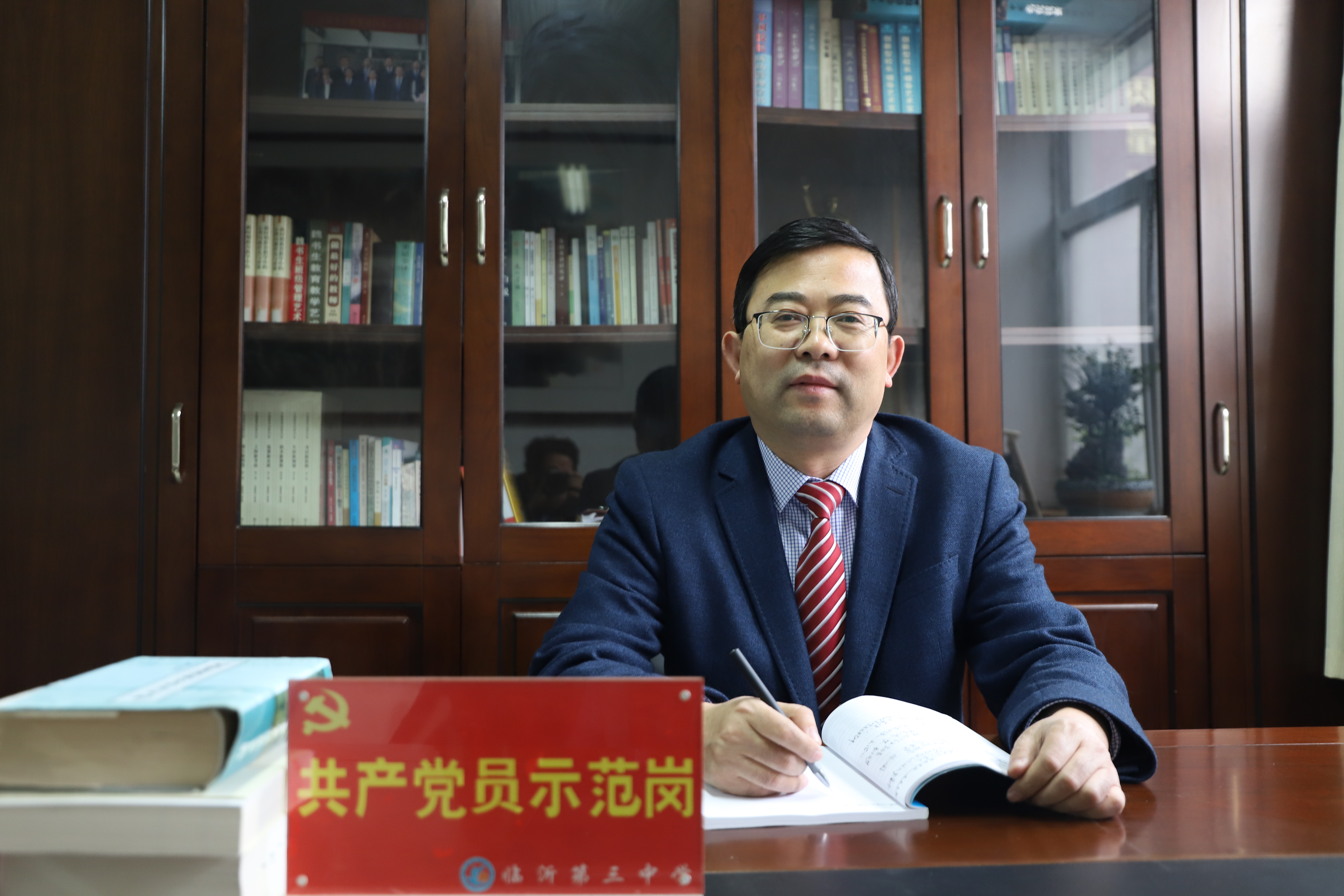 中考生看过来，来这里成就最好的自我——选择临沂三中，无悔一生