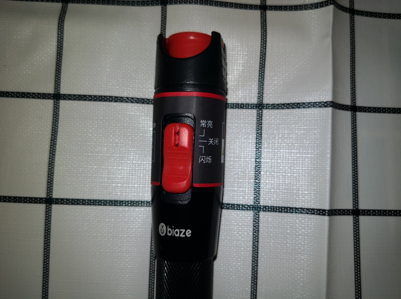 看到红点，线路通畅-毕亚兹光纤探测器评测