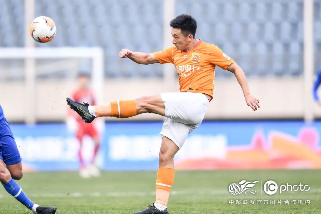 前线丨埃弗拉梅开二度完成绝杀，附加赛继续一起并肩前行