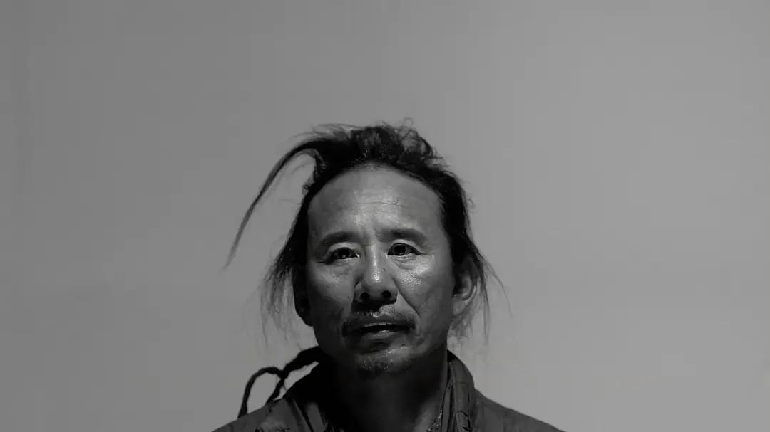 40岁牧羊人被发廊妹骗去16万血汗钱，这电影后劲太大