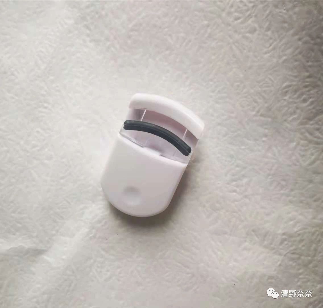 走欧美风的平价彩妆推荐,彩妆10元平价好物推荐图片