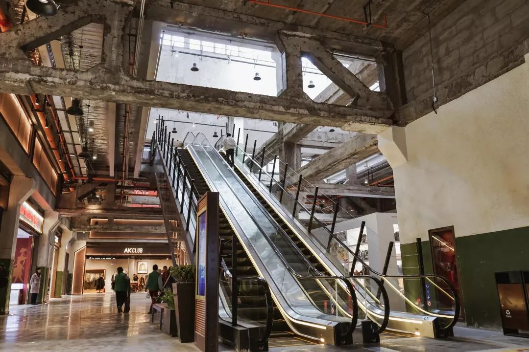 大华1935livehouse演出怎么进,大华1935livehouse演出双十一