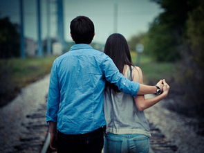 原来爱情是这样的,最卑微的爱情大概是这样的